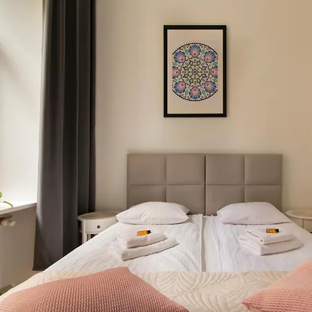 Ground Floor Family Krakau