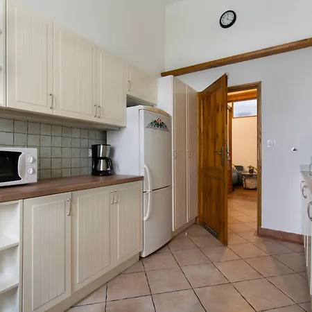 Appartement Ground Floor Family