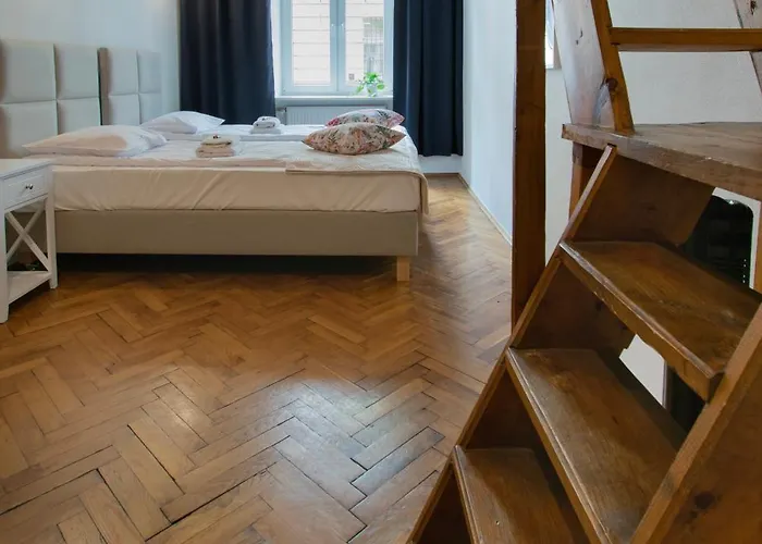 Lägenhet Ground Floor Family Kraków