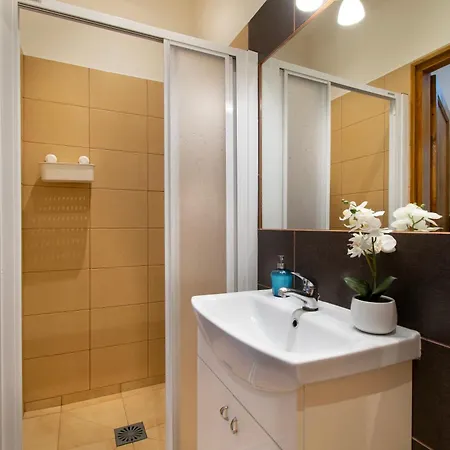 アパート Ground Floor Family